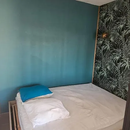 Apartmán Avec Terrasse Et Piscine Roquebrune-sur Argens