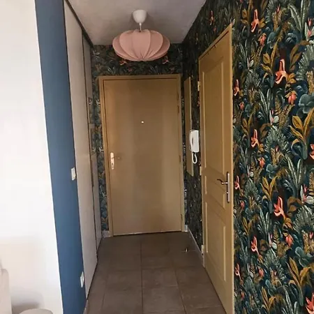 Apartmán Avec Terrasse Et Piscine *